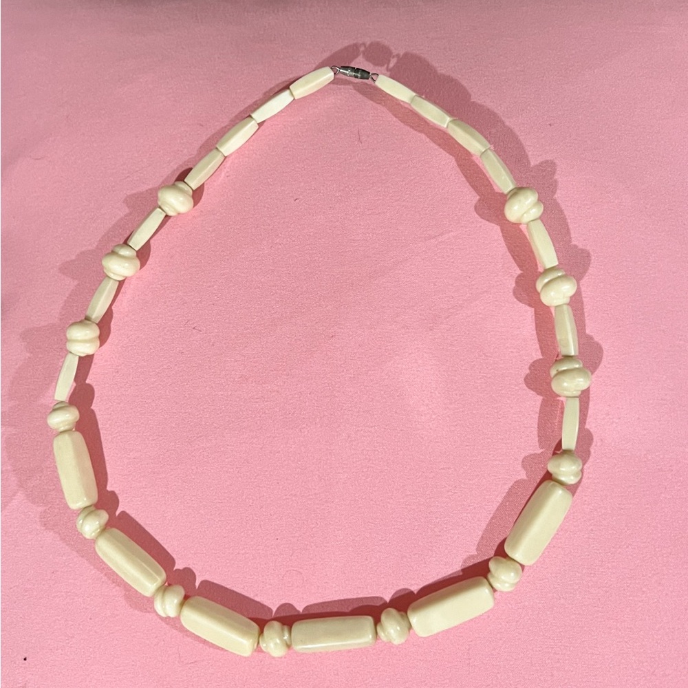 Vintage Cream Bakelight Necklace